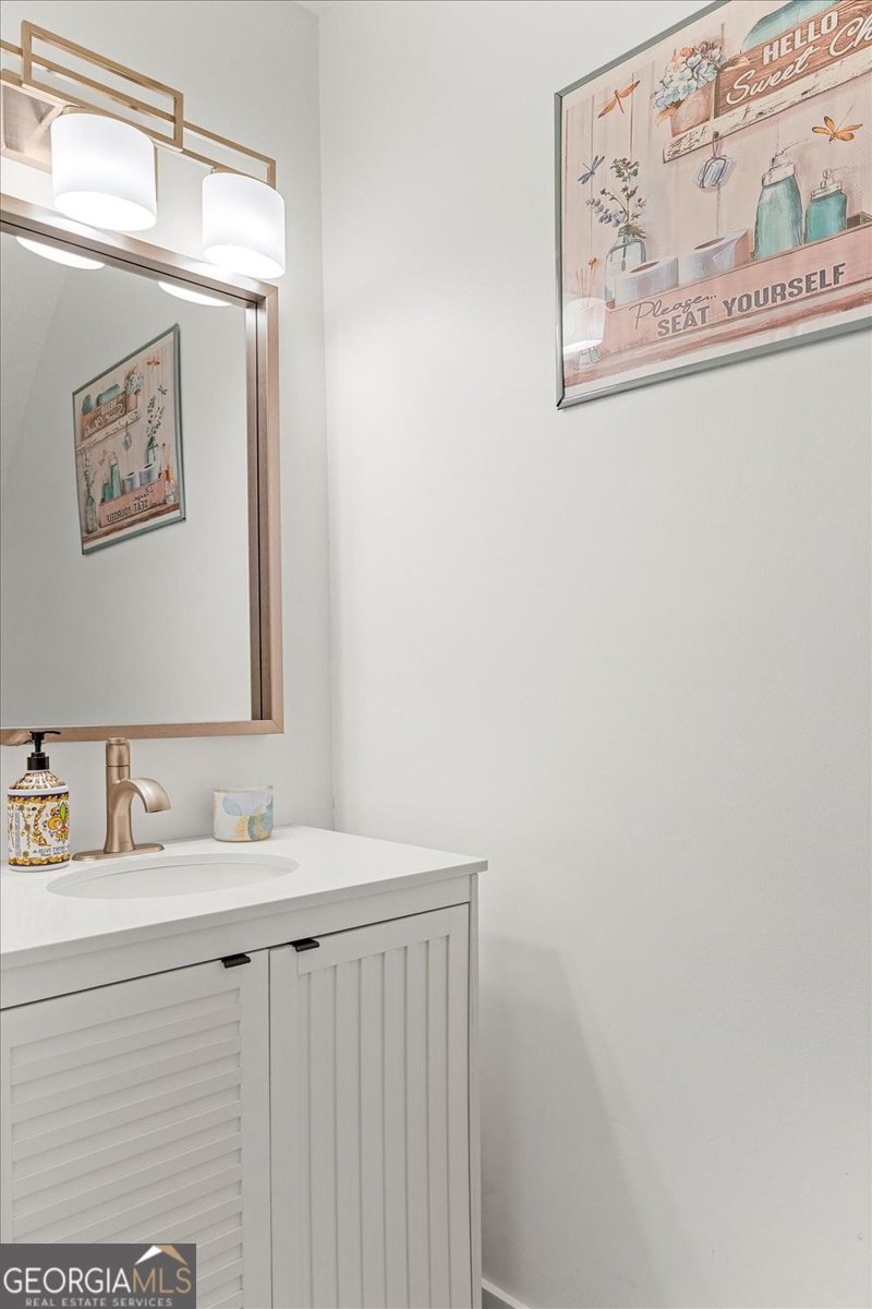 3155 Cape Circle Alpharetta - Photo 9