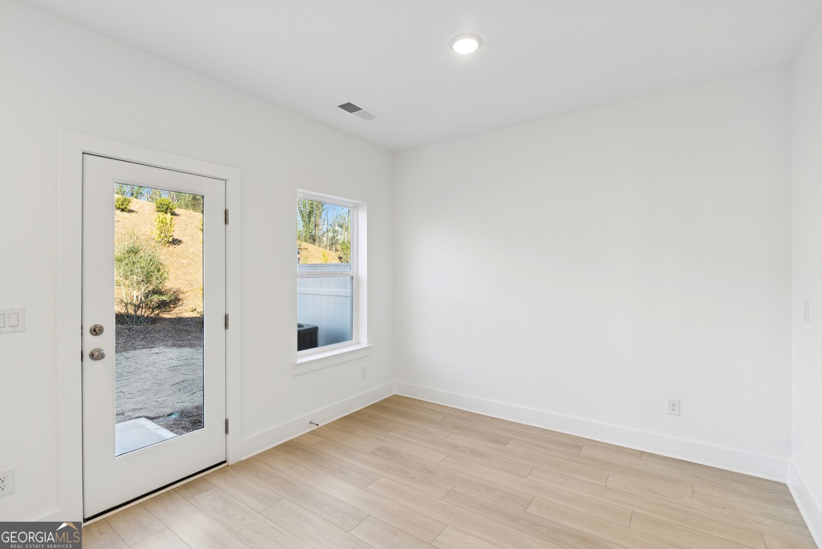 183 Redbud Road Canton - Photo 8