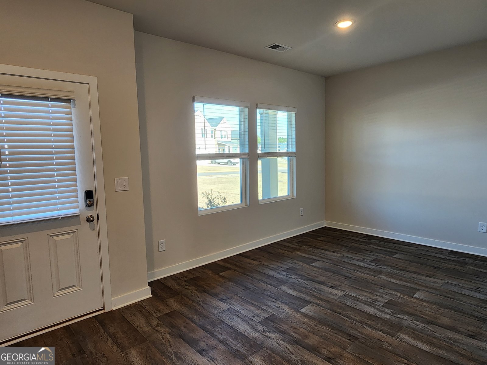 1405 Leafar Way McDonough - Photo 7