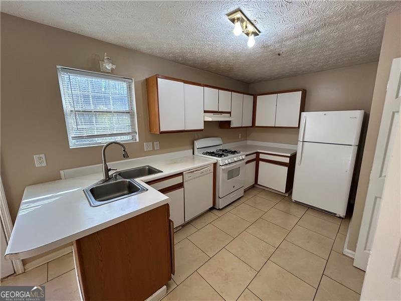 155 Bentley Woodstock - Photo 6