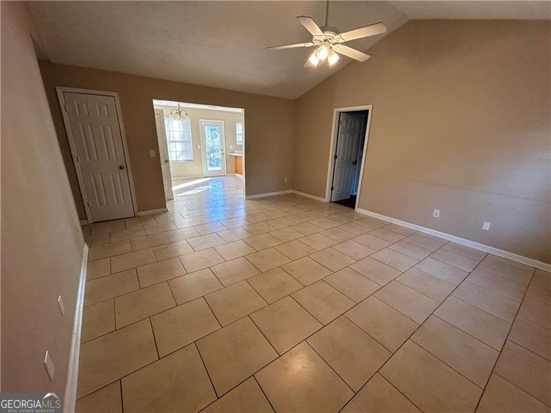 155 Bentley Woodstock - Photo 8