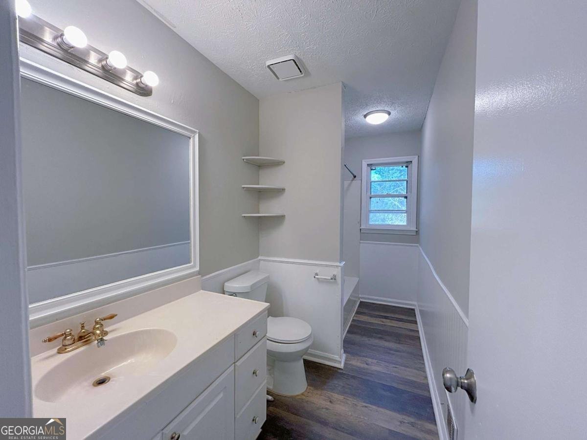 523 Vineyard Road Griffin - Photo 12