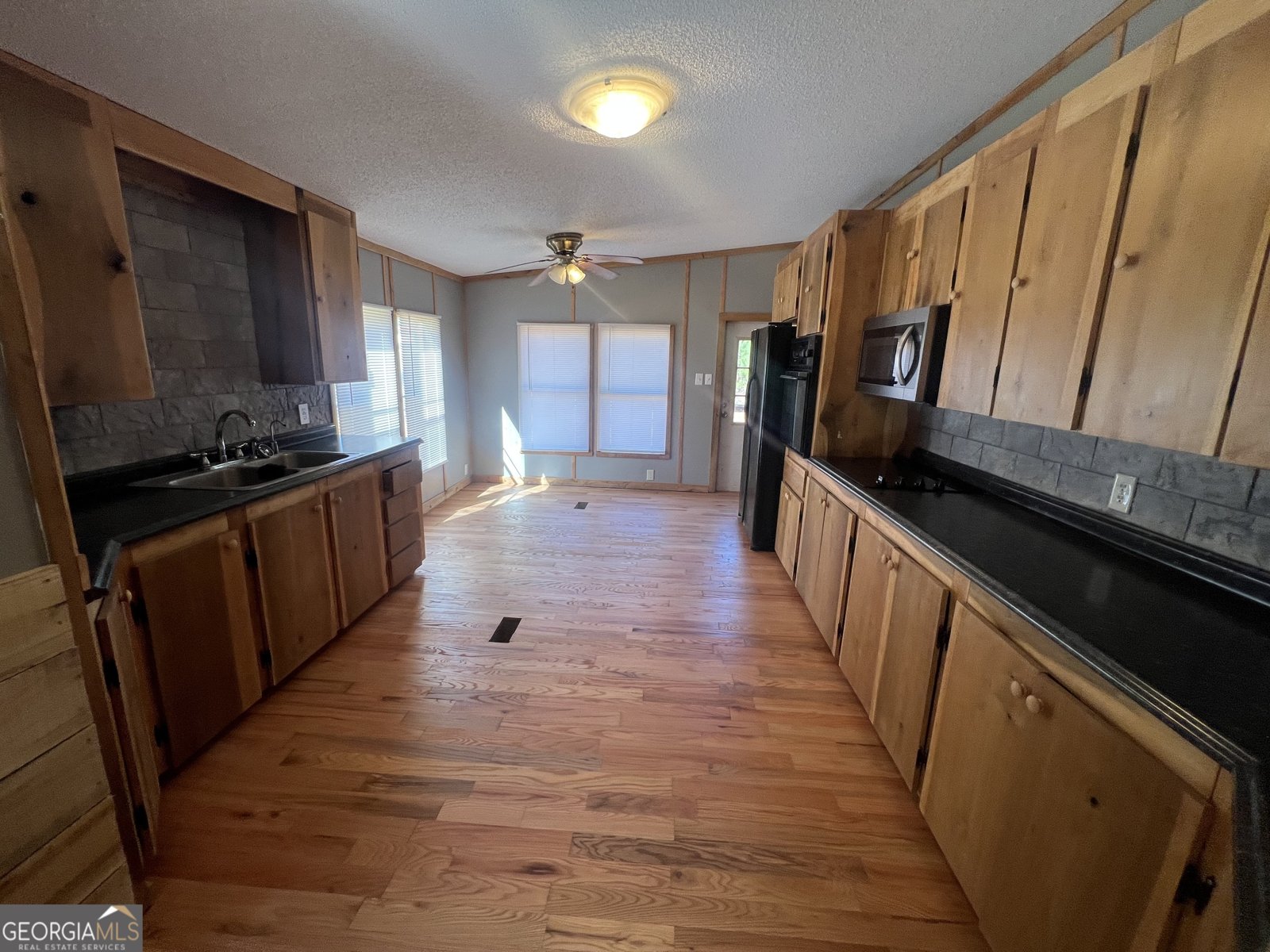 1425 Dowdy Roopville - Photo 8