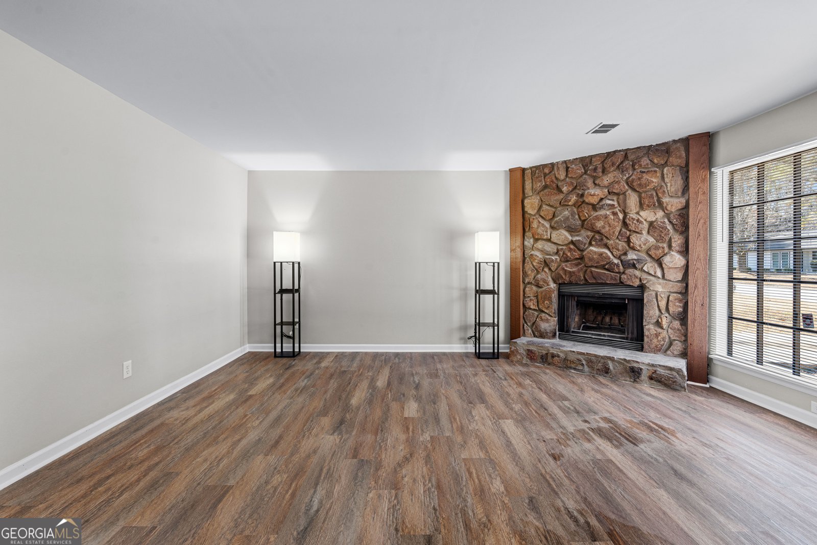 6955 Hassana Lane Fairburn - Photo 6