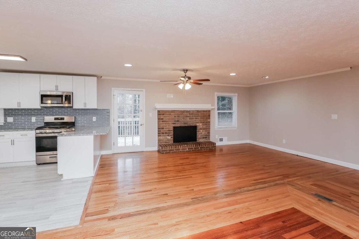 282 Somerset Court Lawrenceville - Photo 9