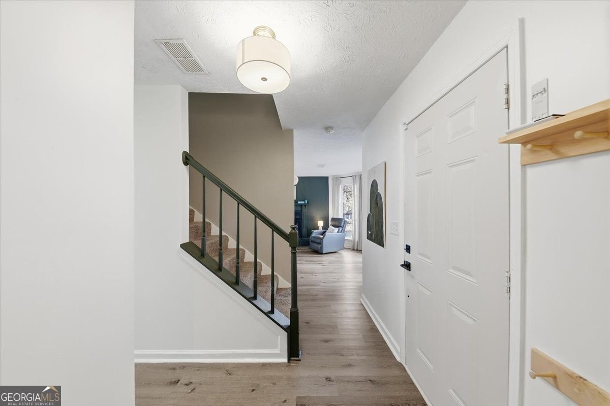 688 Greenhedge Drive Stone Mountain - Photo 9