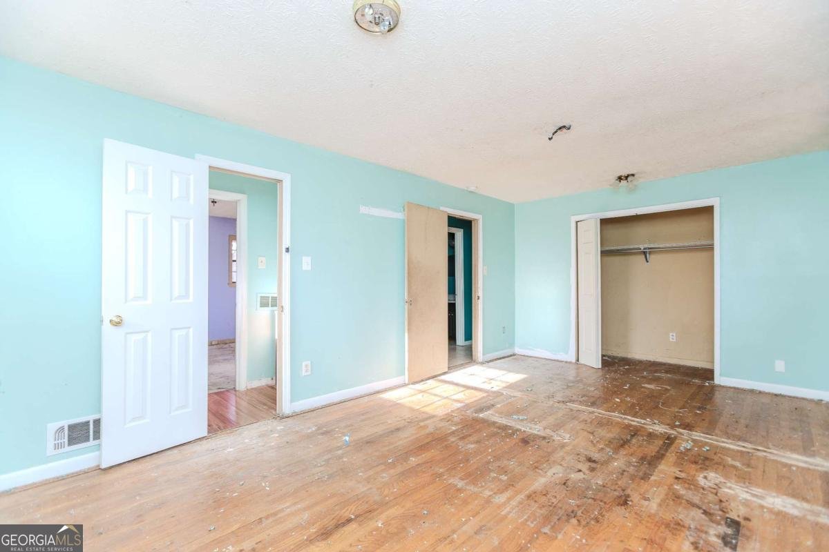 556 Roxbury Drive Riverdale - Photo 13