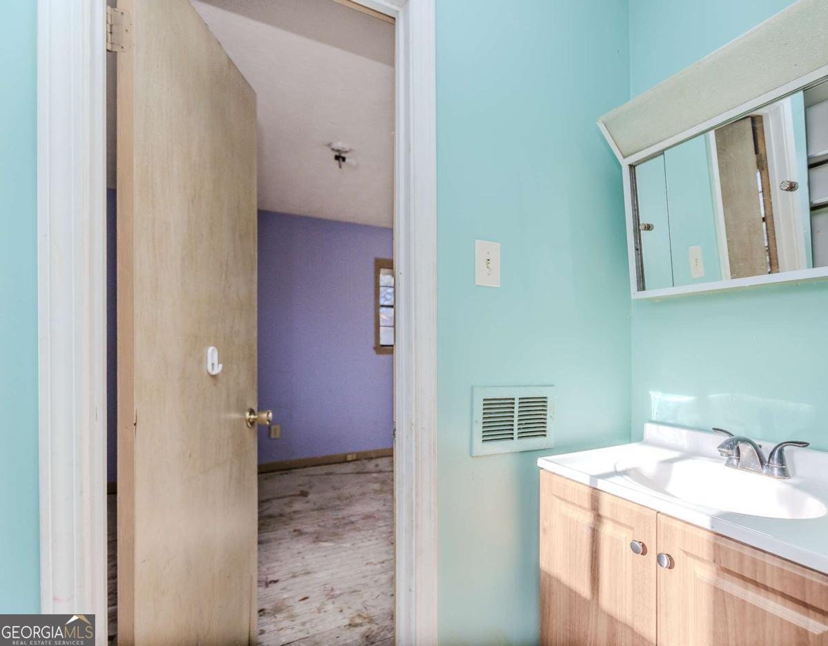 556 Roxbury Drive Riverdale - Photo 14