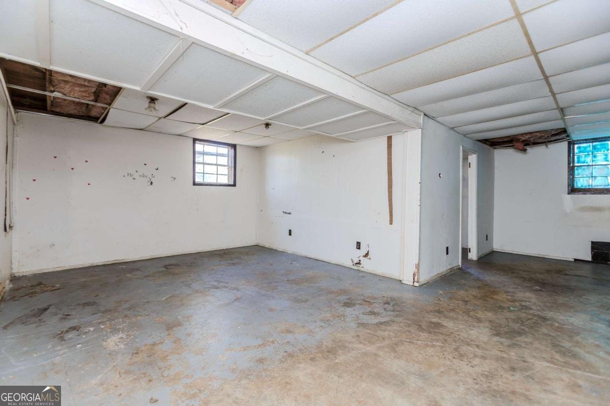 556 Roxbury Drive Riverdale - Photo 18