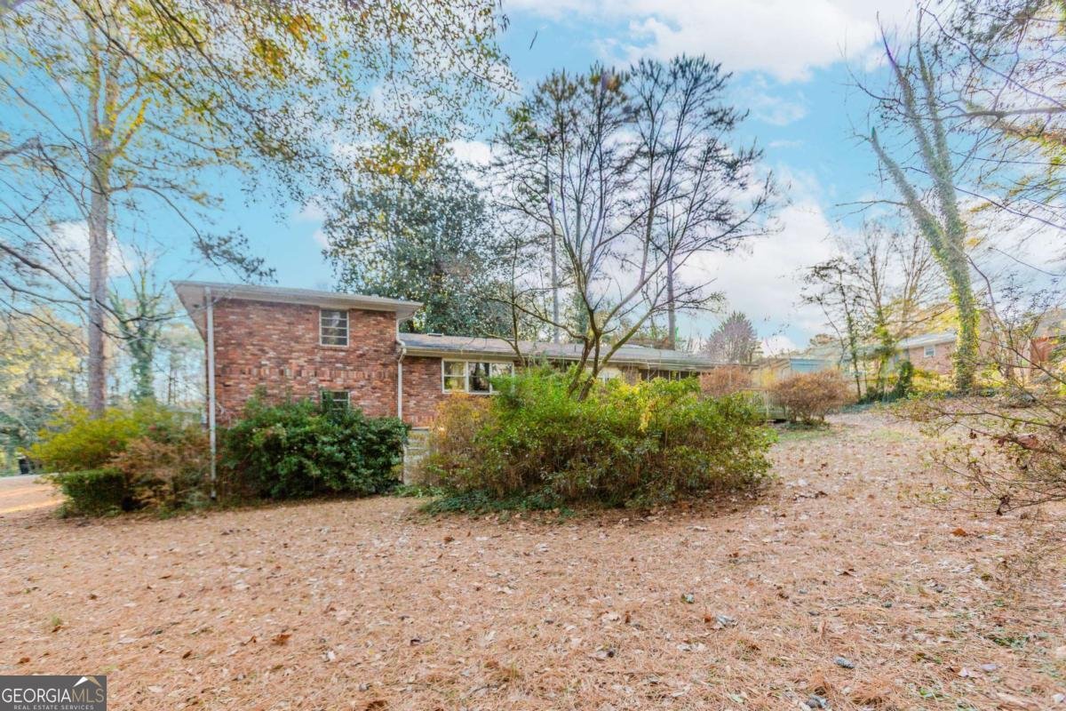 2605 Irene Drive Marietta - Photo 6