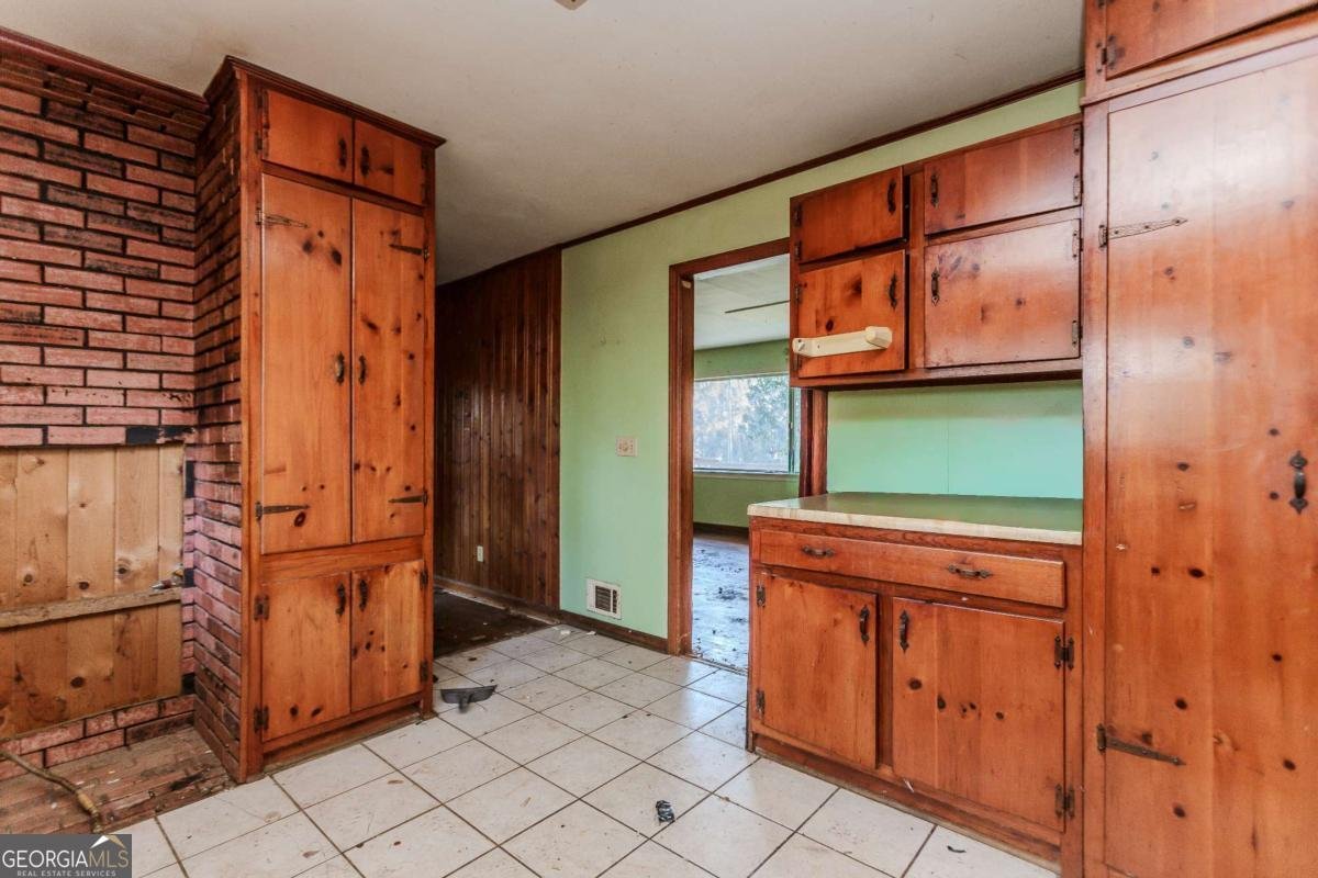 2605 Irene Drive Marietta - Photo 8