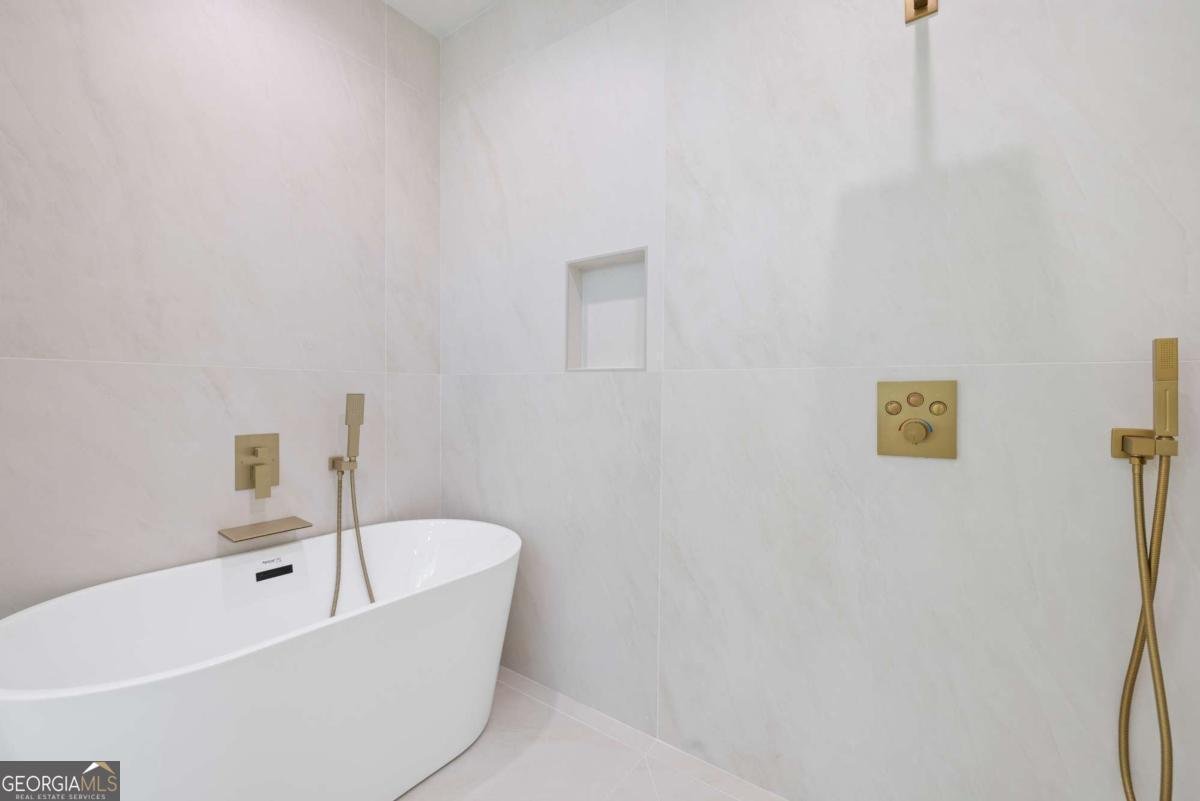 1270 Glen Eagle Drive Greensboro - Photo 16