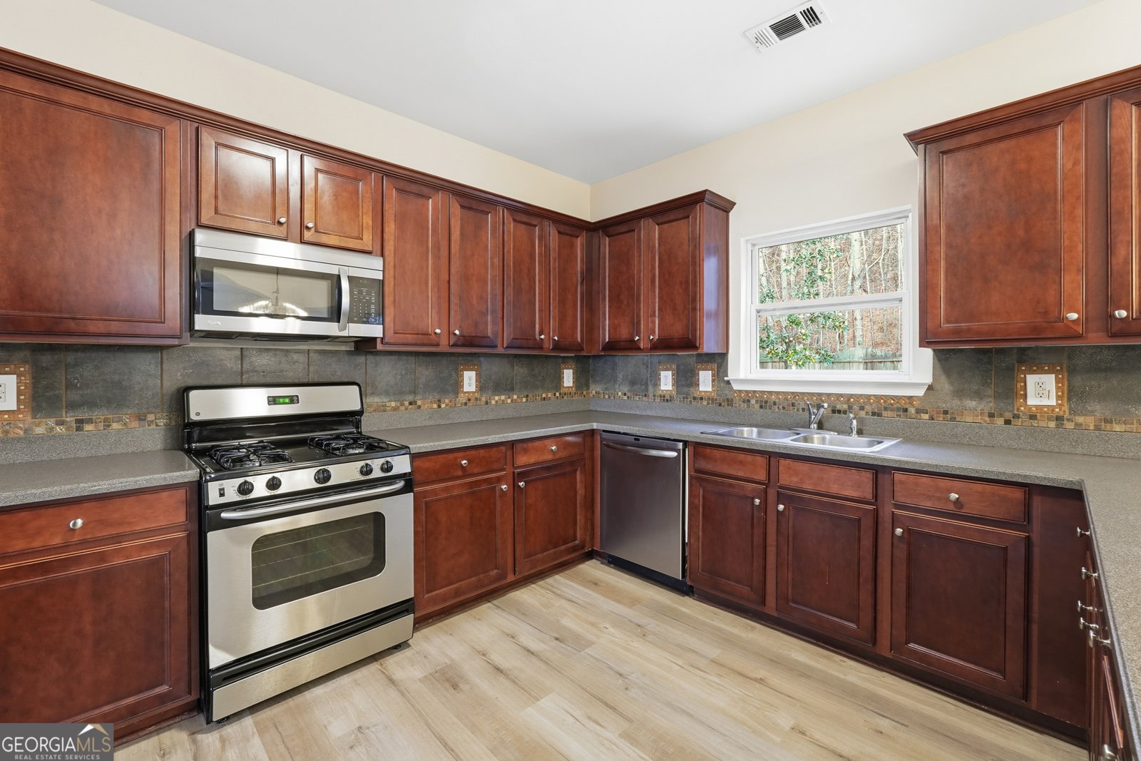 107 Hidden Lake Circle Canton - Photo 8