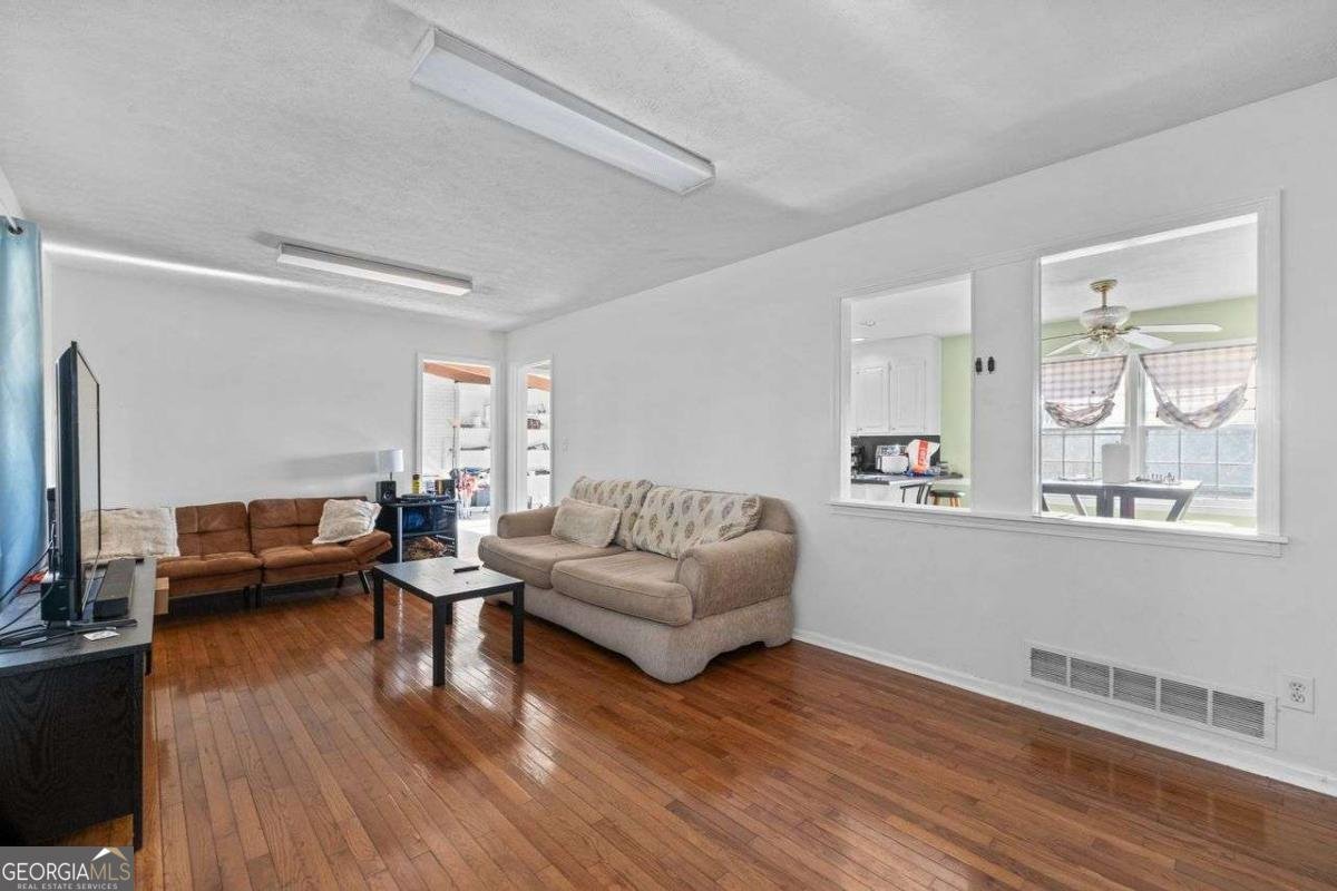 1192 Pathfinder Road Marietta - Photo 6