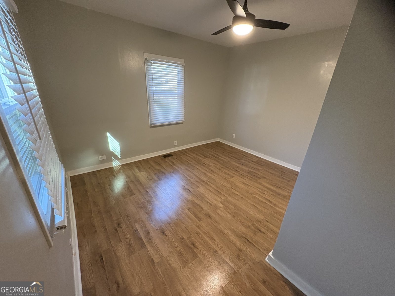 1336 McClelland Avenue East Point - Photo 10