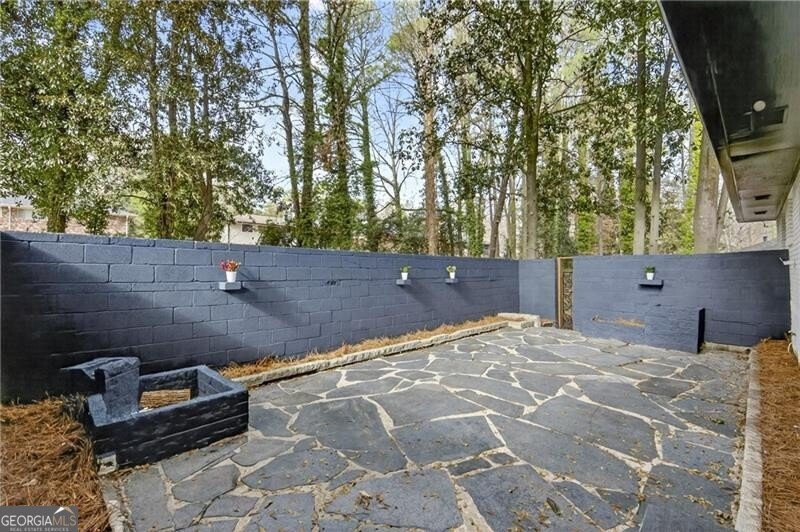 2563 Lancaster Drive Atlanta - Photo 32