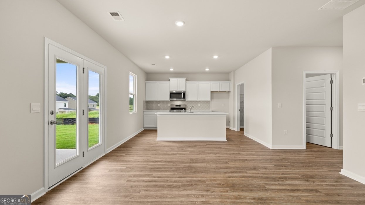 372 Abbott Road Statham - Photo 8