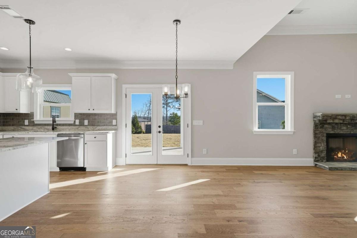 603 Madison Court Ball Ground - Photo 11