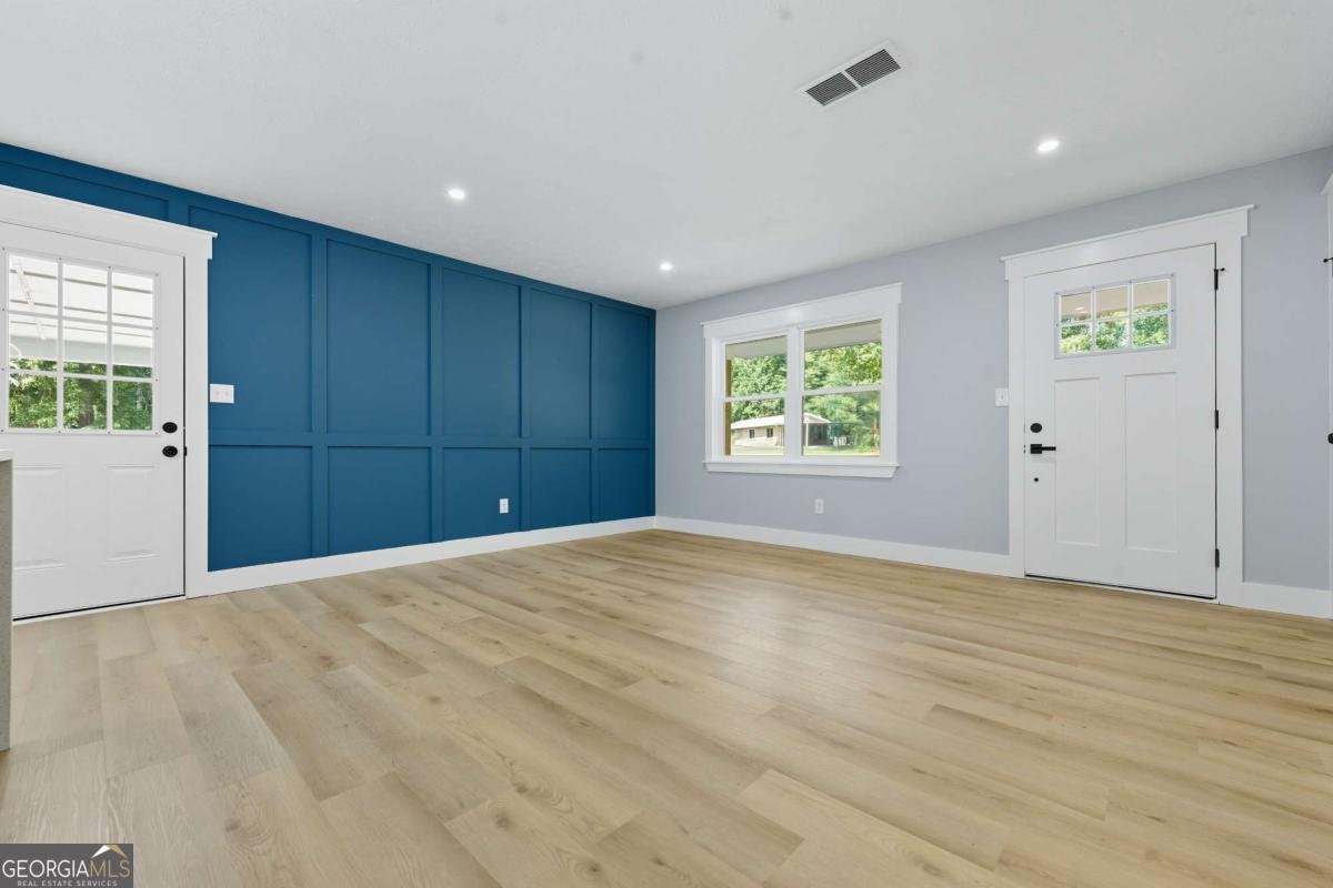 2087 Chestnut Way Lithia Springs - Photo 12