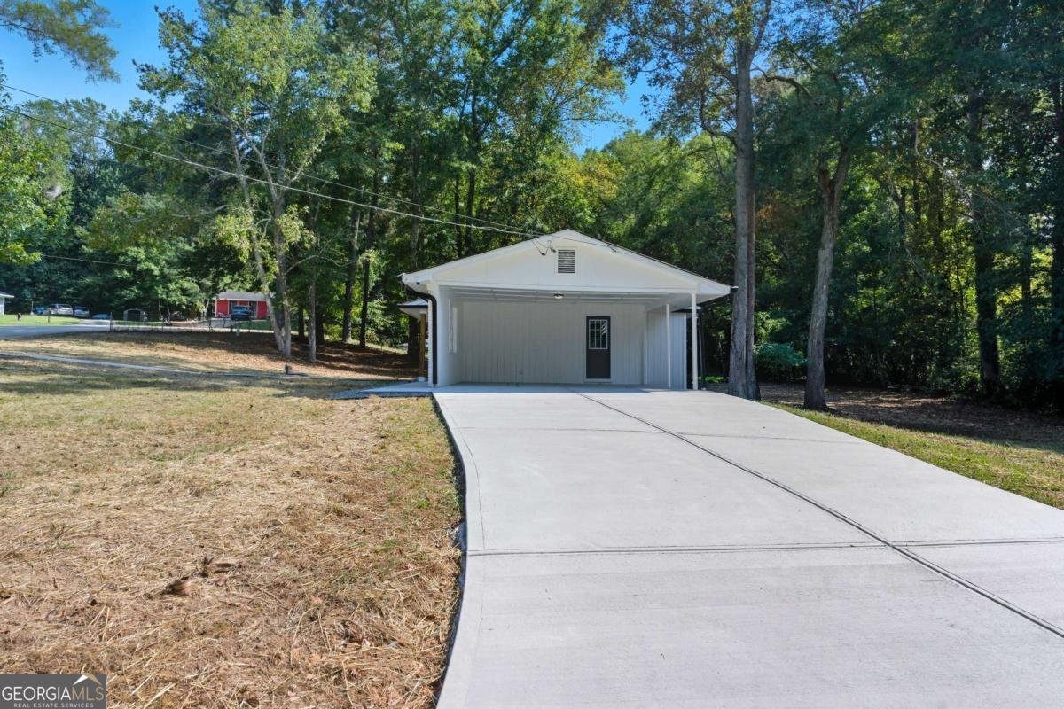 2087 Chestnut Way Lithia Springs - Photo 35