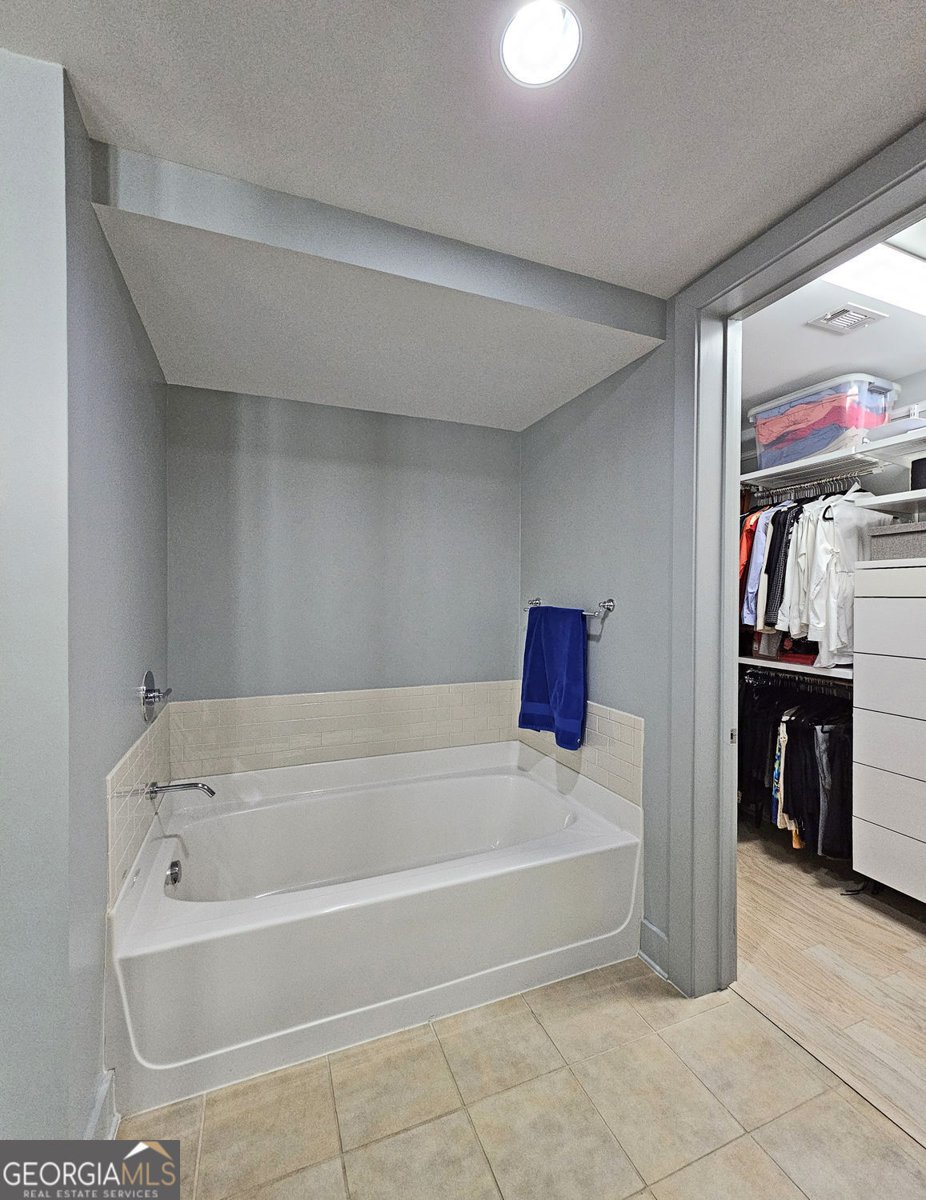 4561 Olde Perimeter Way Atlanta - Photo 14