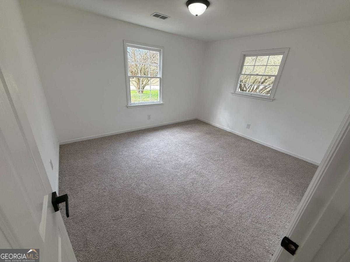 1411 Fairview Road Stockbridge - Photo 14