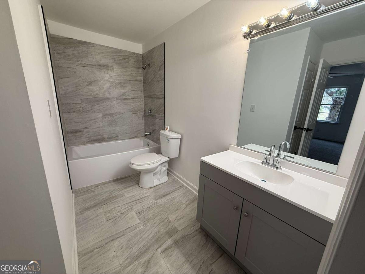 1411 Fairview Road Stockbridge - Photo 9