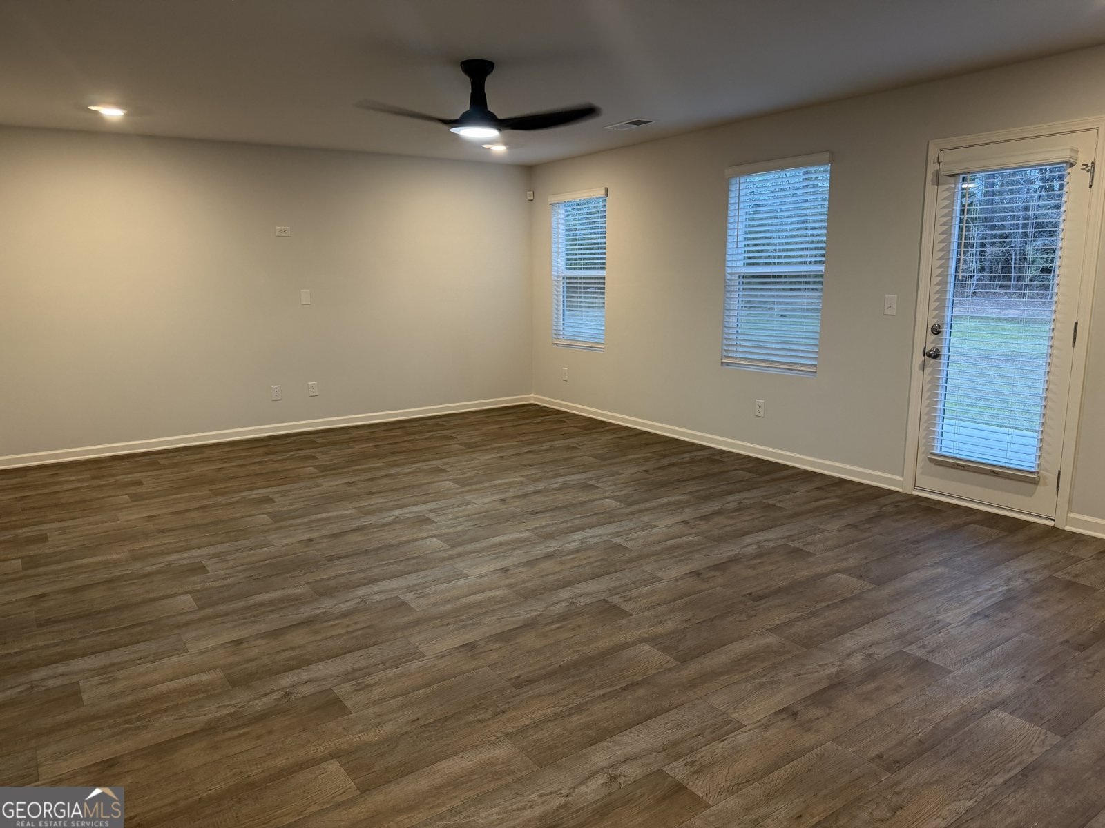 320 Cody Drive Macon - Photo 9