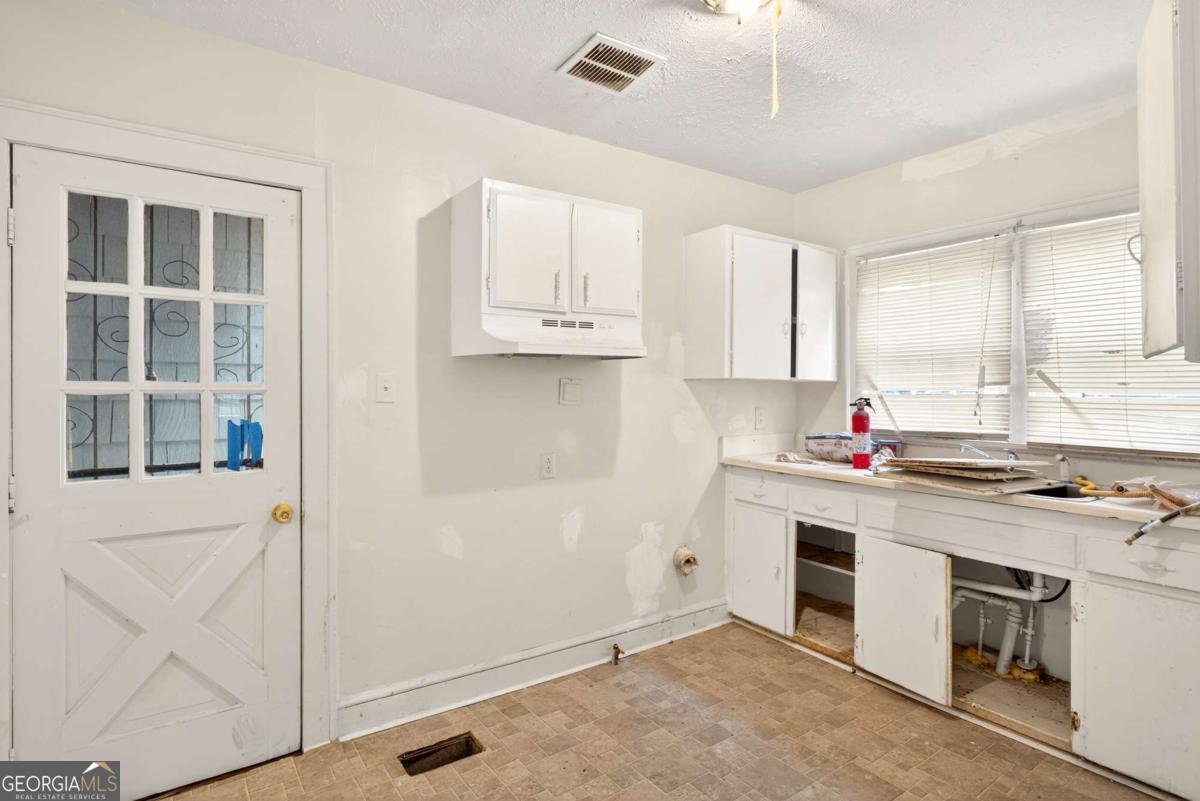 1757 Derry Avenue Atlanta - Photo 11