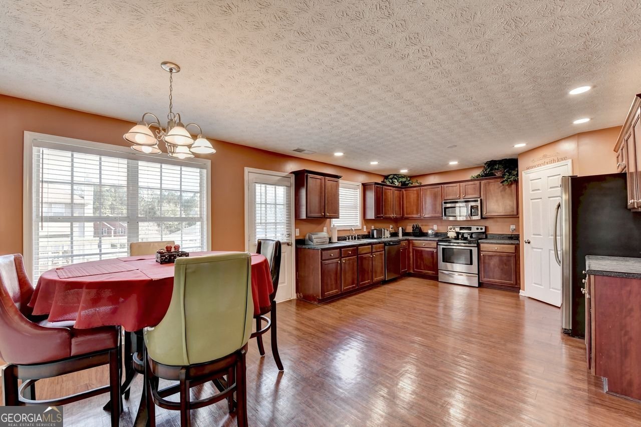 2377 PENDERGRASS Ellenwood - Photo 29