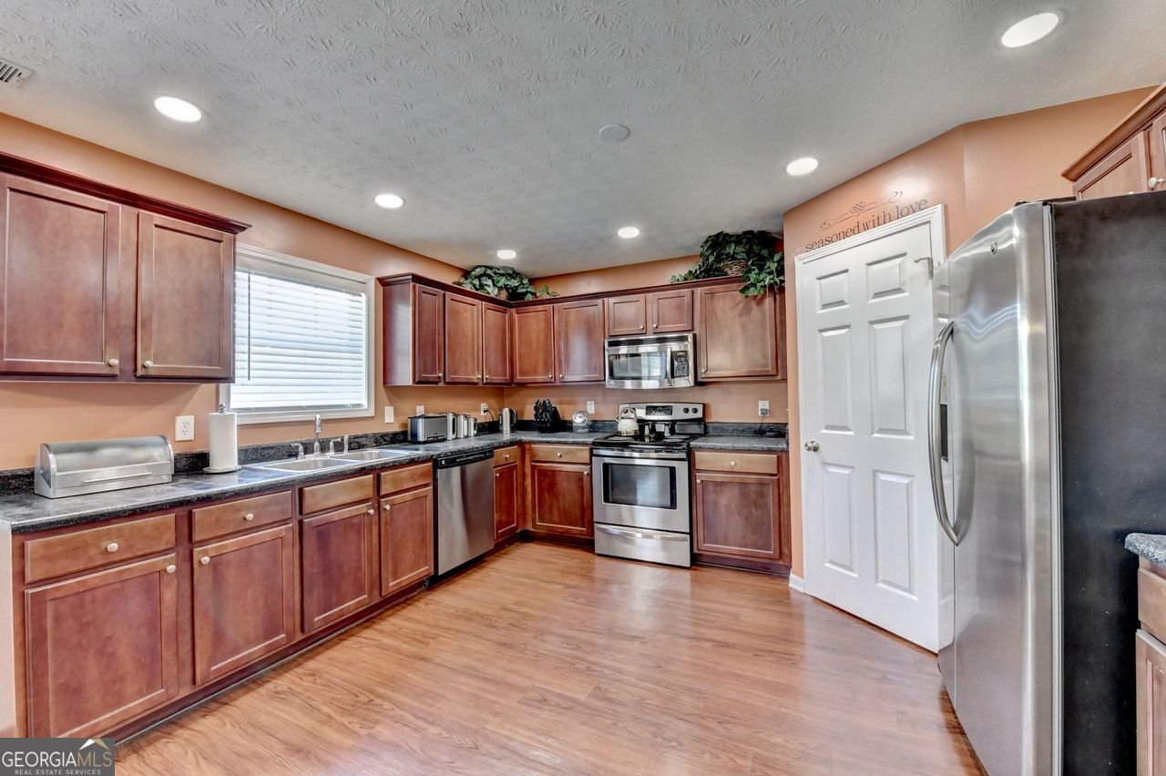 2377 PENDERGRASS Ellenwood - Photo 31