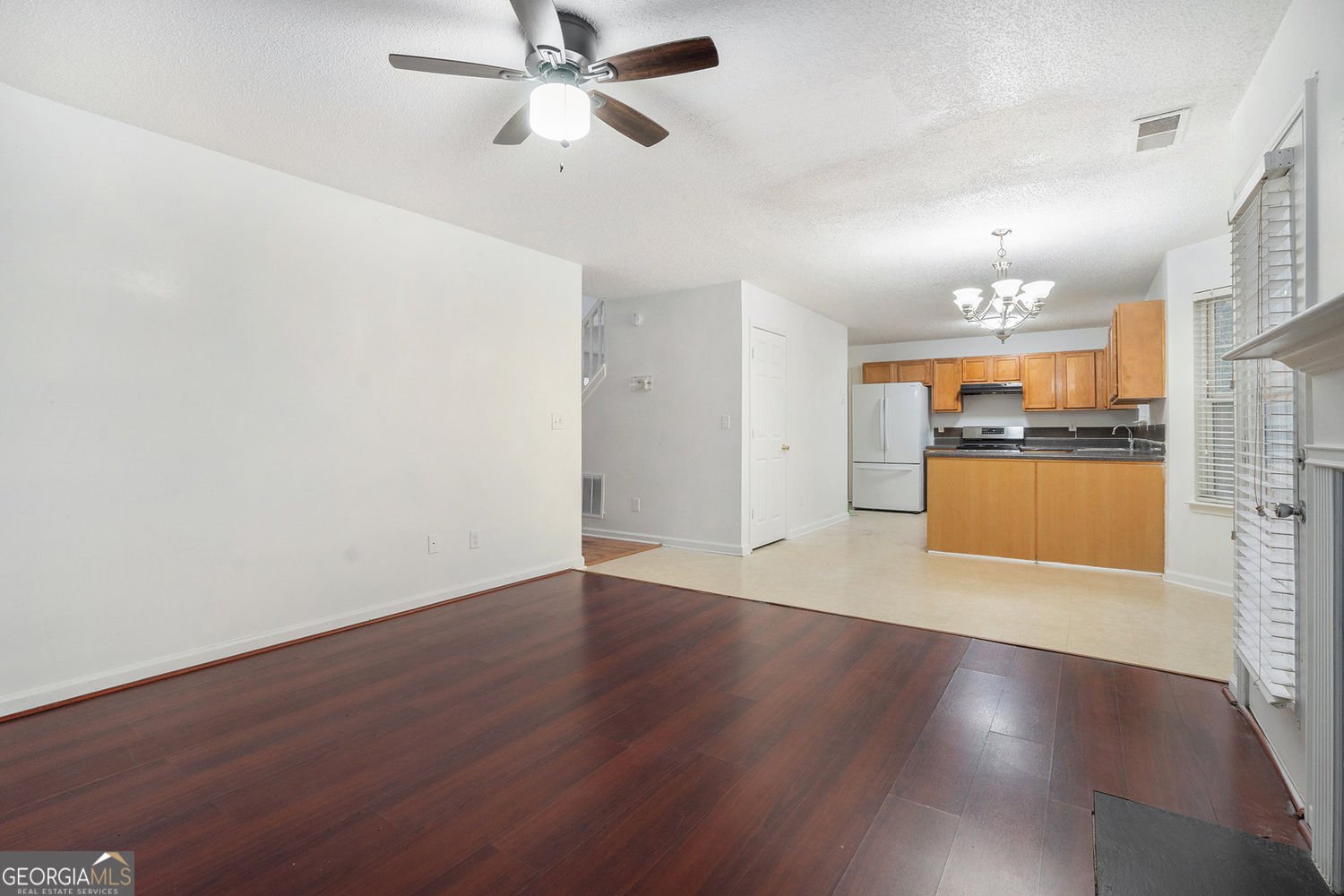 4639 Ruby Forrest Drive Stone Mountain - Photo 6