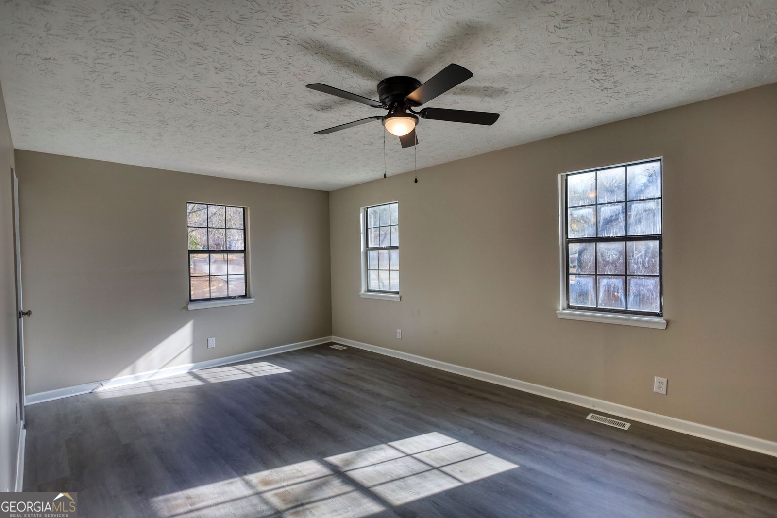 5953 Armour Drive Union City - Photo 15