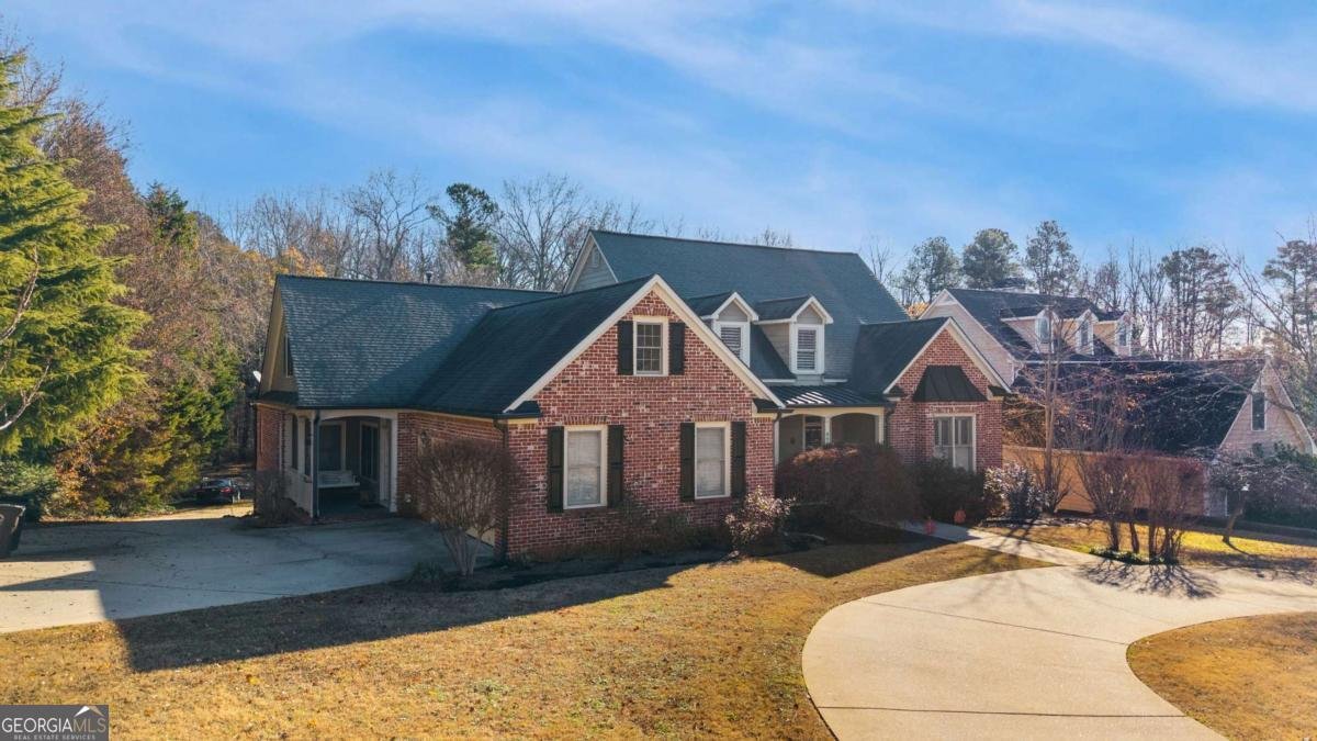 8658 Newborn Way Douglasville - Photo 1