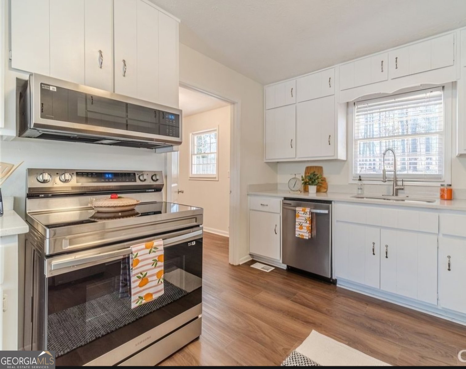 3760 Sunny Hill DR Loganville - Photo 9