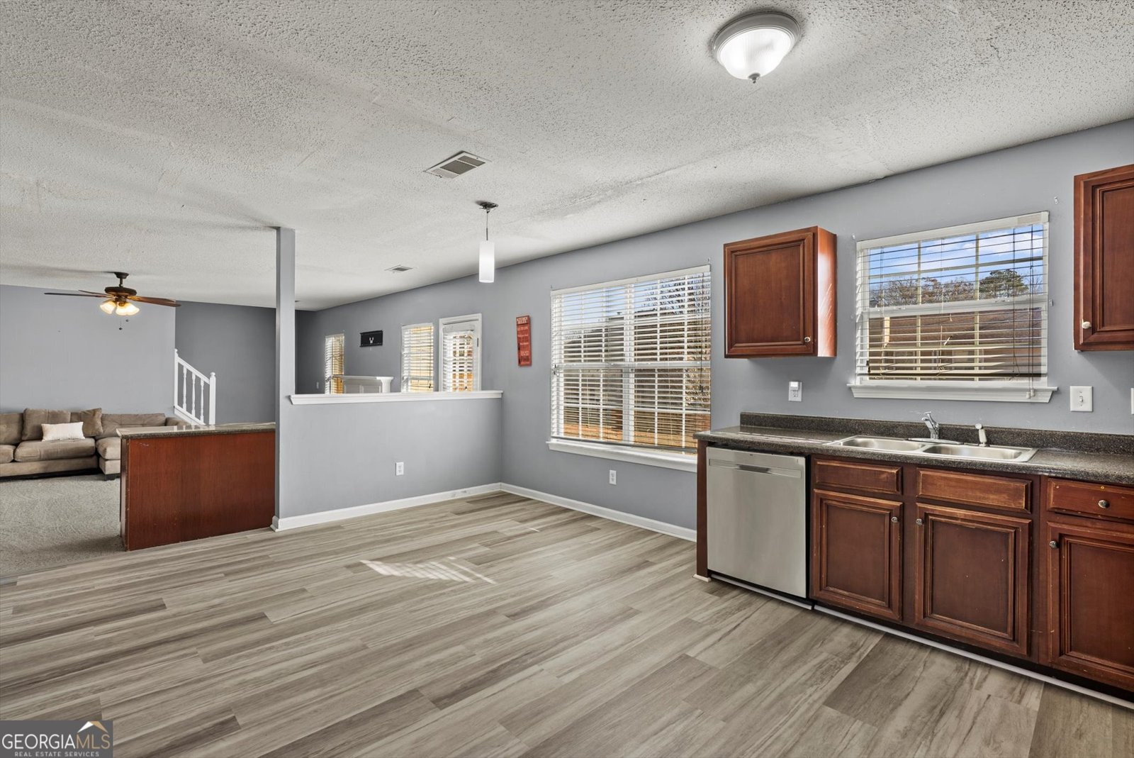 541 Hamlet Drive Hampton - Photo 9