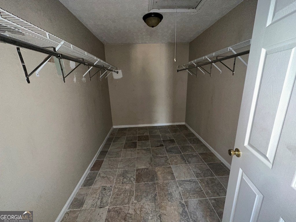 587 Wynmeadow Court Stone Mountain - Photo 6