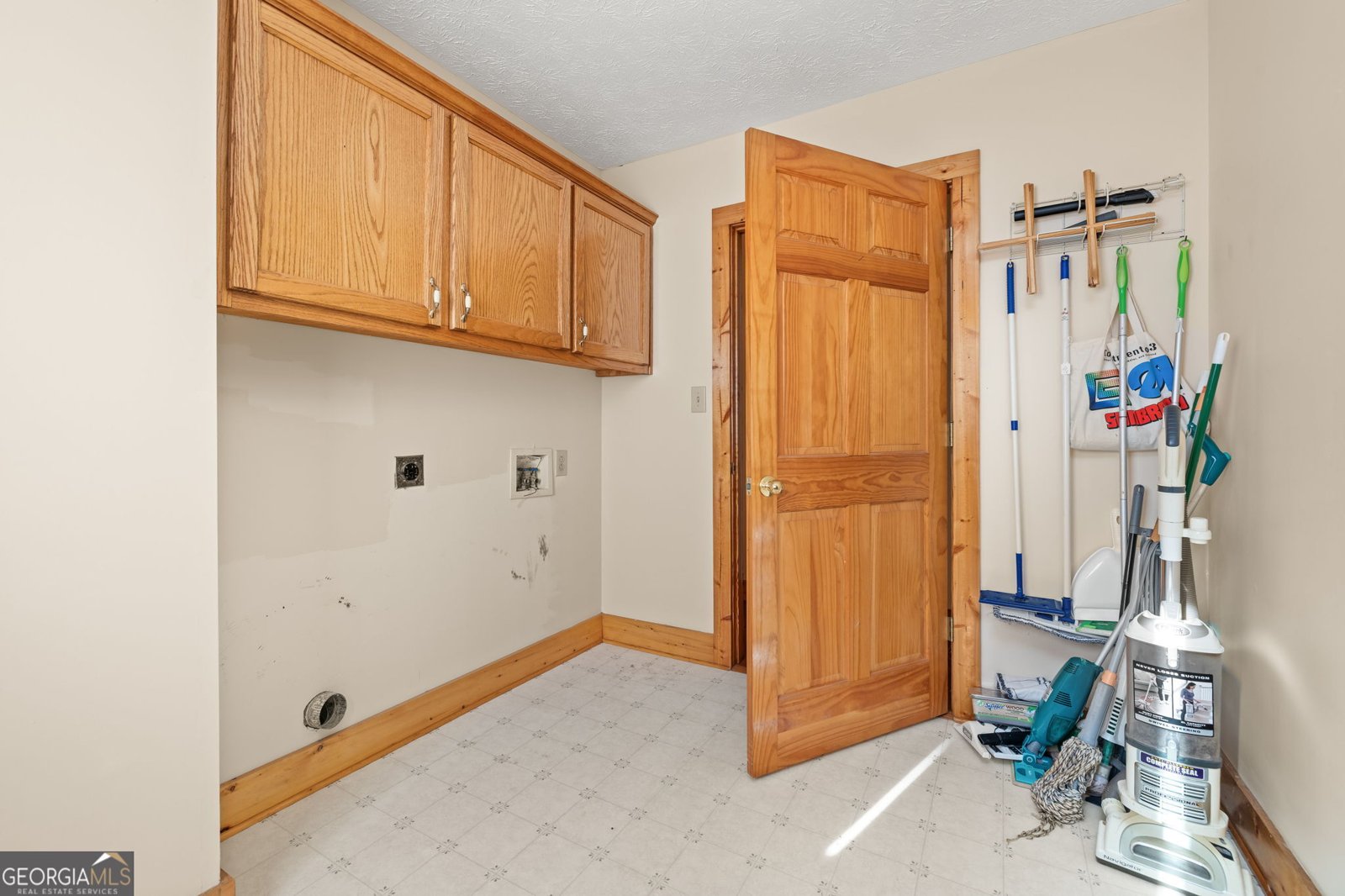 715 Woods Bridge Road Commerce - Photo 22