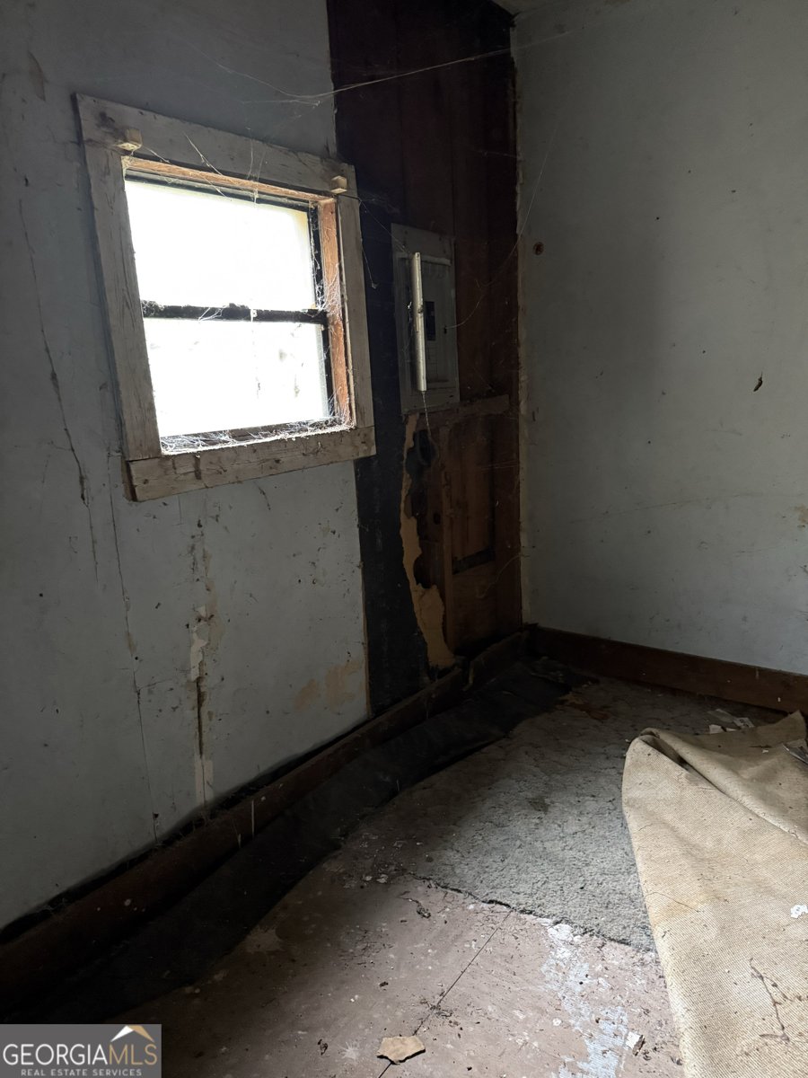 628 M L King Street Greenville - Photo 10