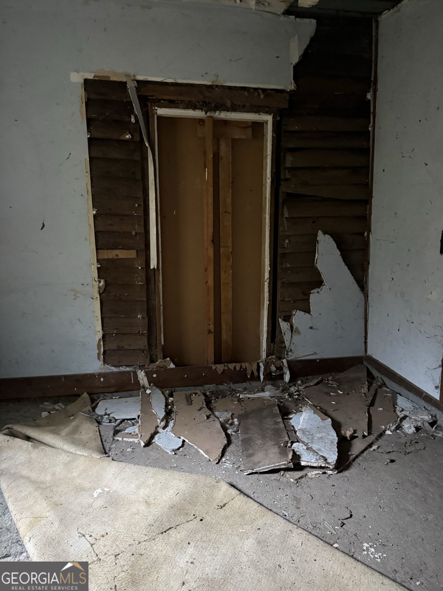 628 M L King Street Greenville - Photo 11