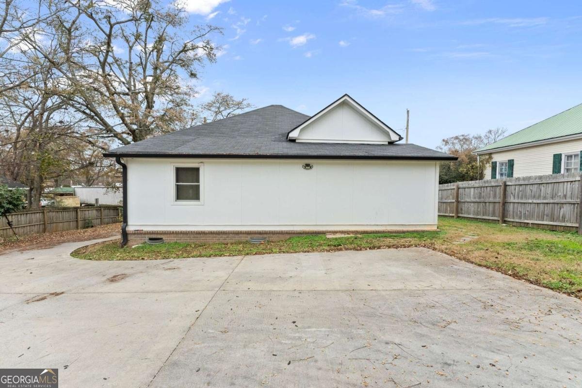 197 Peach Street Commerce - Photo 29