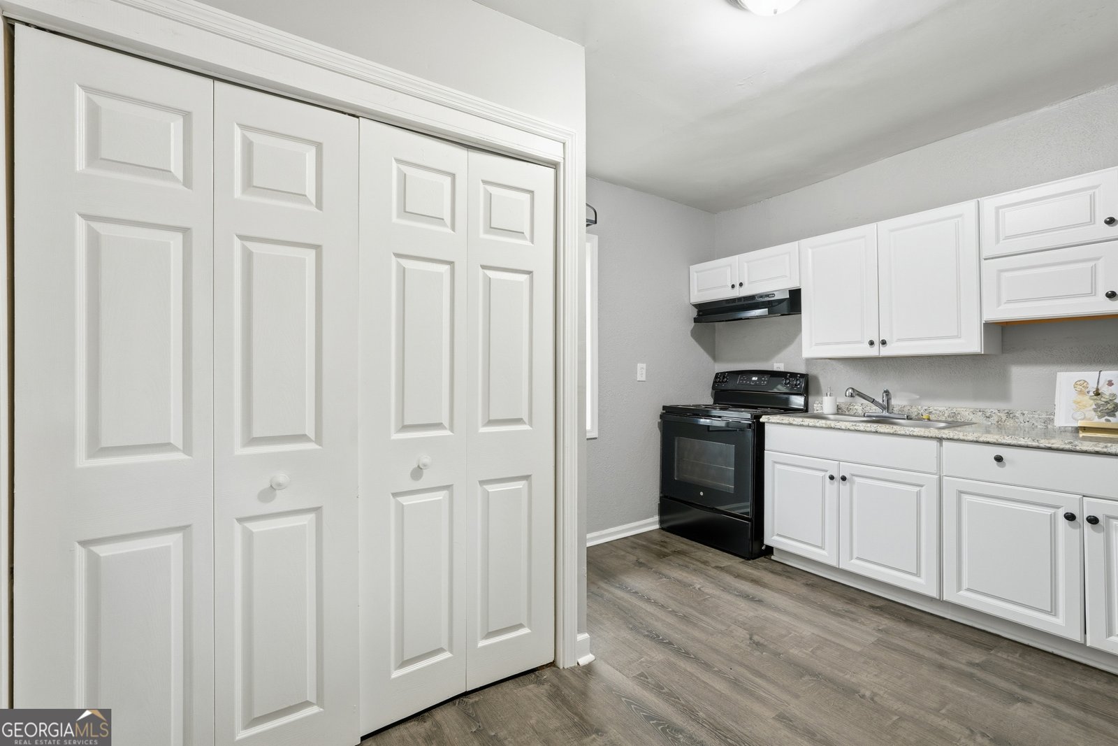 1920 Lloyd Street Savannah - Photo 7