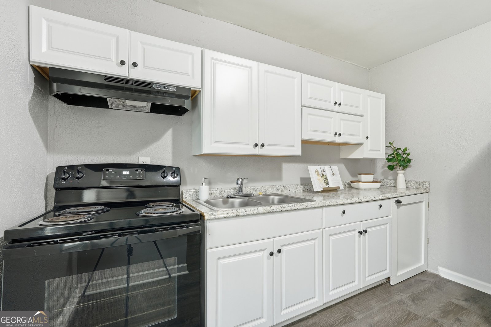 1920 Lloyd Street Savannah - Photo 8