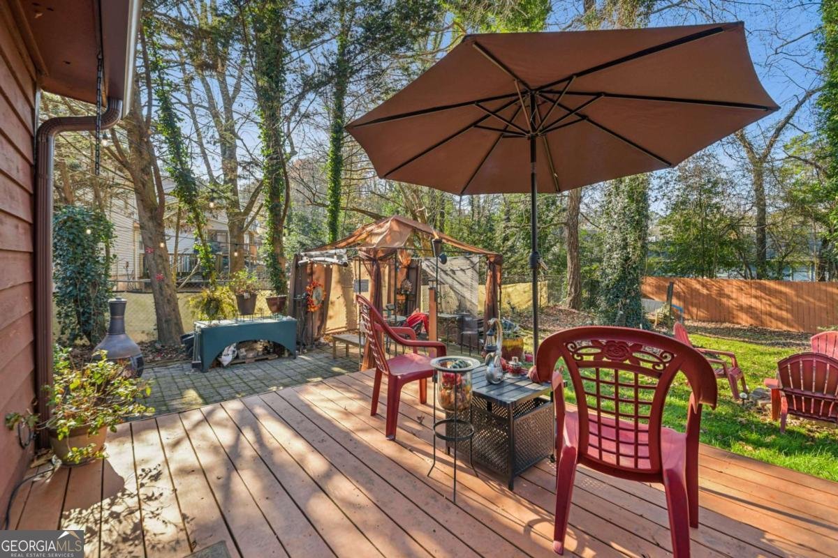 527 Jaywood Drive Stone Mountain - Photo 16