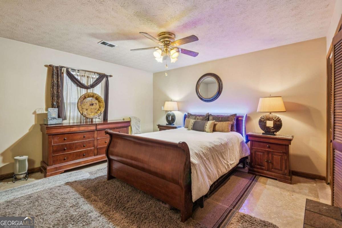 527 Jaywood Drive Stone Mountain - Photo 7