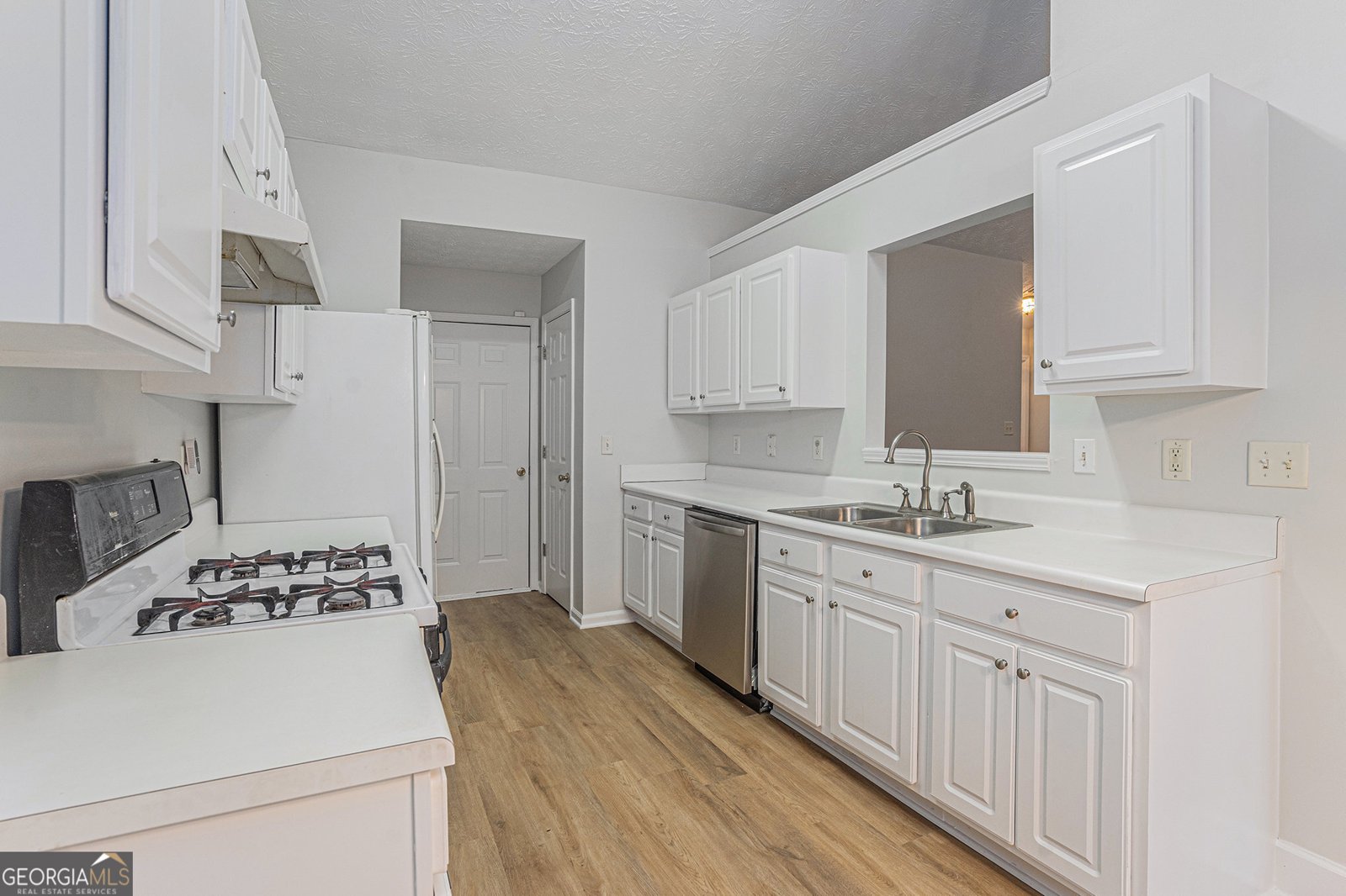 415 Cedarhurst Road Lawrenceville - Photo 10