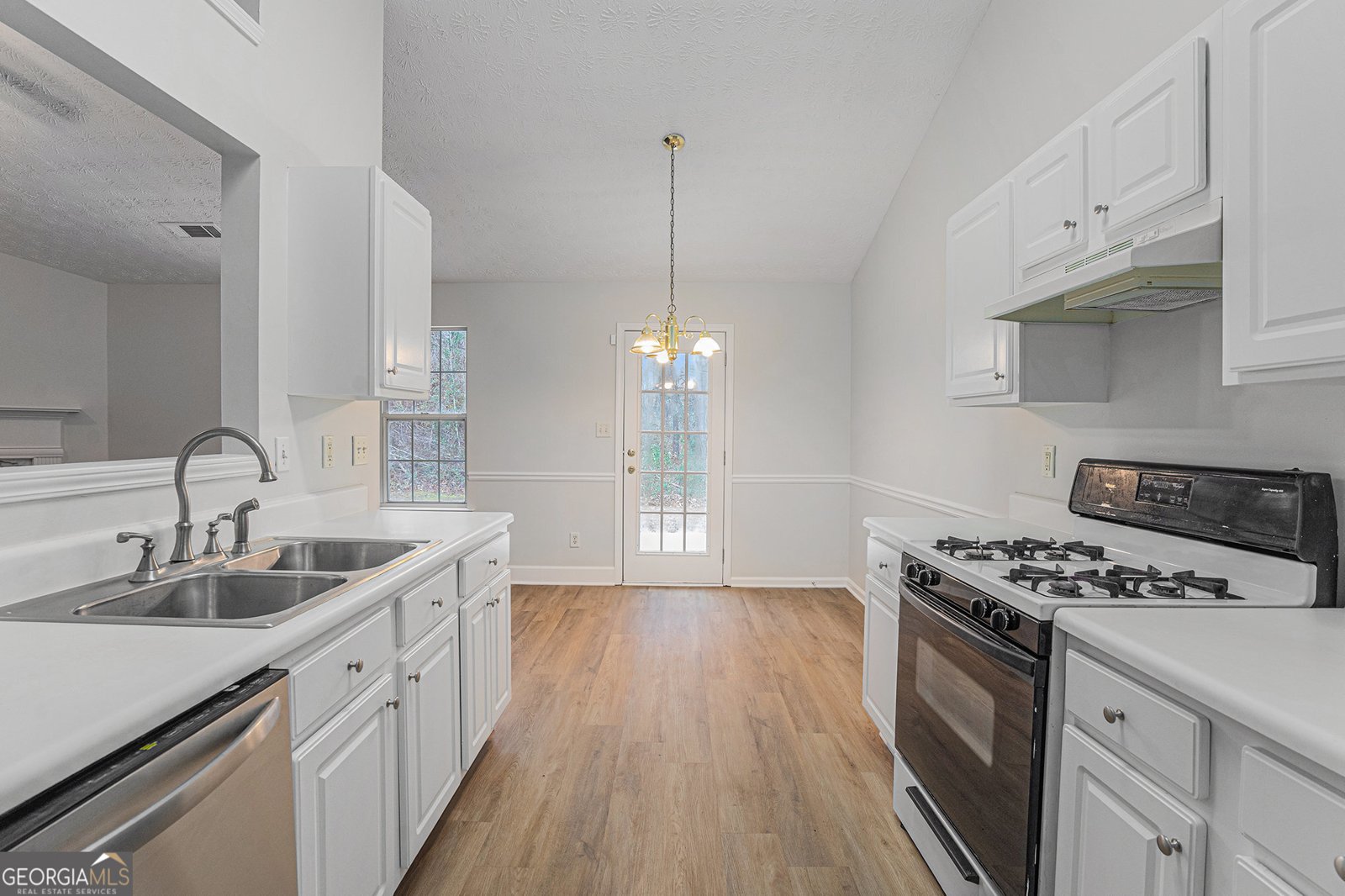 415 Cedarhurst Road Lawrenceville - Photo 9