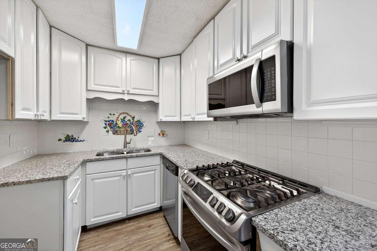 233 Goshen Lane Woodstock - Photo 10