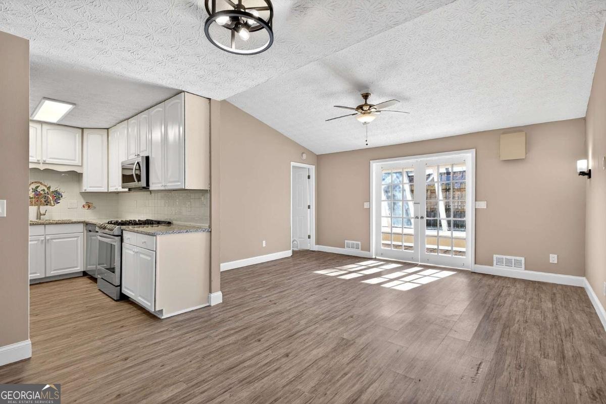 233 Goshen Lane Woodstock - Photo 11