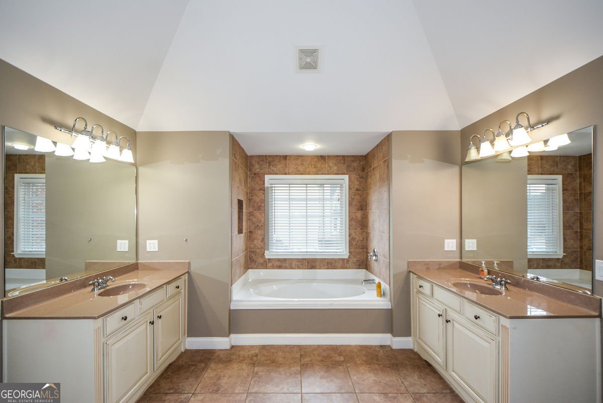 1025 Boxwood Lane Canton - Photo 32